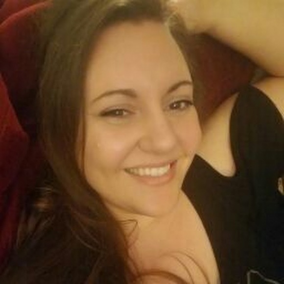 Meet your Posher, Rachael - Picture 1 of 1